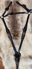 Load image into Gallery viewer, Black Winter Wonderland Baroque cross-over bit bridle