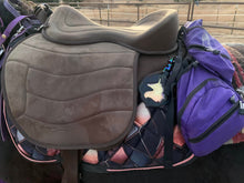 Load image into Gallery viewer, Unicorn saddle or purse charm