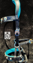 Load image into Gallery viewer, FREYA padded bitless bridle