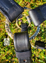 Load image into Gallery viewer, Simple Baroque leather halter
