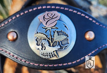 Load image into Gallery viewer, Skulls & Roses bit bridle set