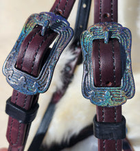 Load image into Gallery viewer, Colorshift buckle mahogany sidepull and rein set
