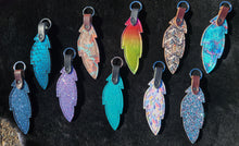 Load image into Gallery viewer, Assorted leathers Feather keychain 🪶
