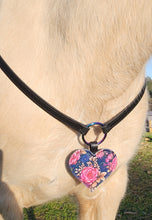 Load image into Gallery viewer, Valentine's day Cordeo drop
