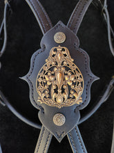 Load image into Gallery viewer, Aged brass medieval cross-over bit bridle
