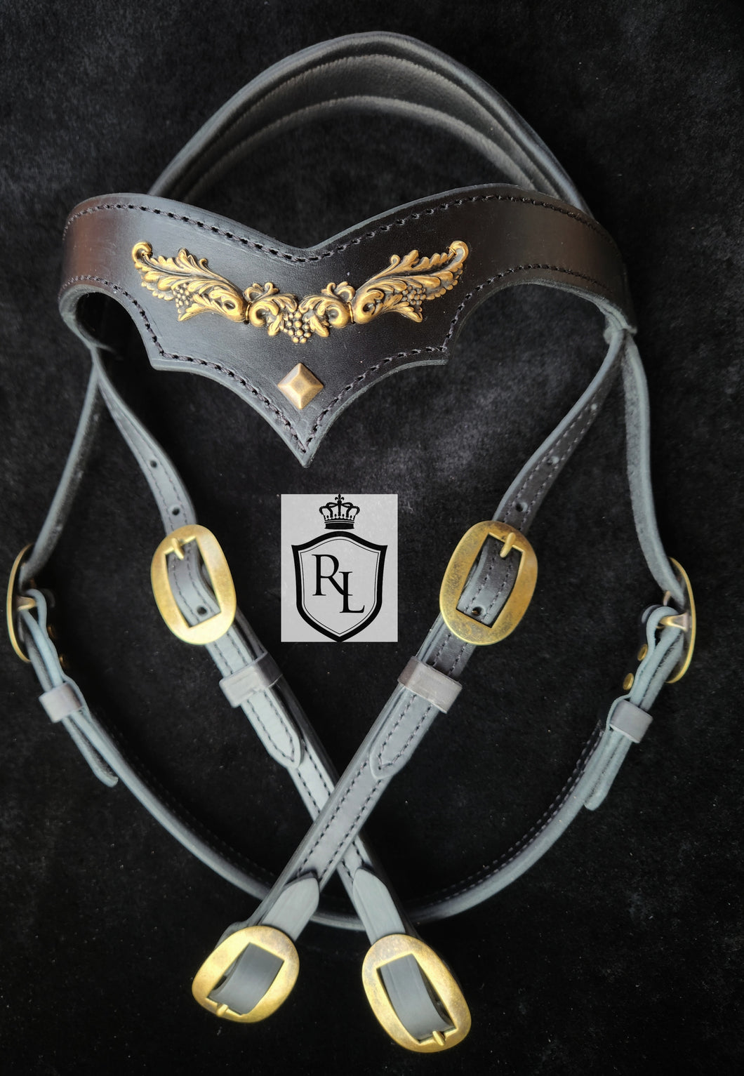 Rococo bit bridle