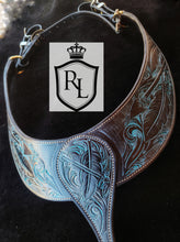 Load image into Gallery viewer, Feathered Arrow Bridle set
